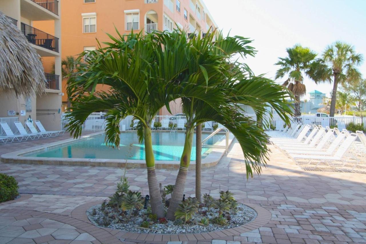 402 - Sandy Shores St. Pete Beach Exterior foto