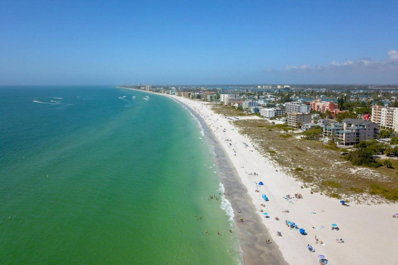 402 - Sandy Shores St. Pete Beach Exterior foto